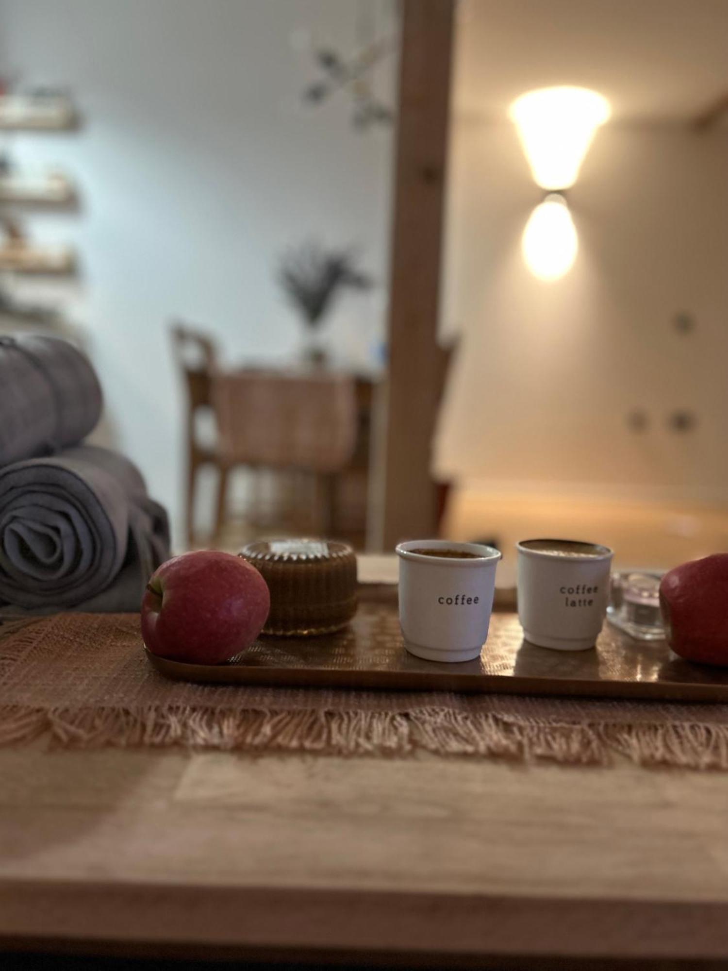Appartamento Nest Zen Garden Novi Sad Esterno foto