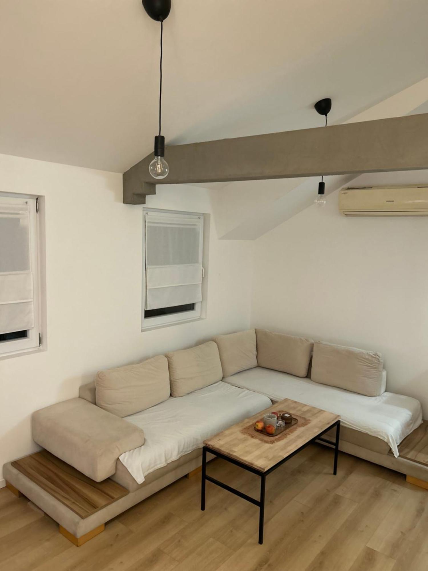 Appartamento Nest Zen Garden Novi Sad Esterno foto